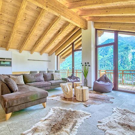 Ski-In Ski-Out Chalet Maiskogel "Bergli" - By Alpen Apartments Капрун Екстериор снимка