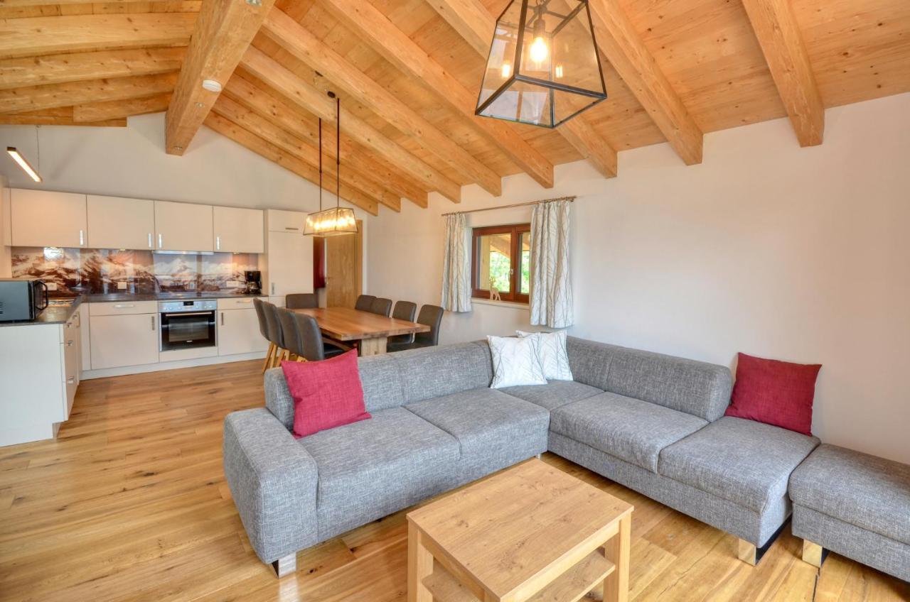 Ski-In Ski-Out Chalet Maiskogel "Bergli" - By Alpen Apartments Капрун Екстериор снимка