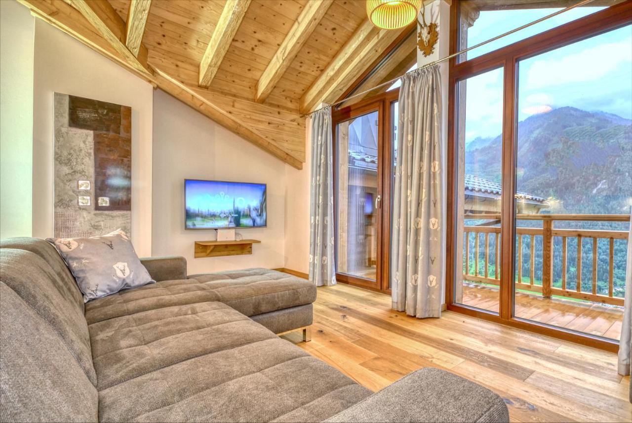 Ski-In Ski-Out Chalet Maiskogel "Bergli" - By Alpen Apartments Капрун Екстериор снимка