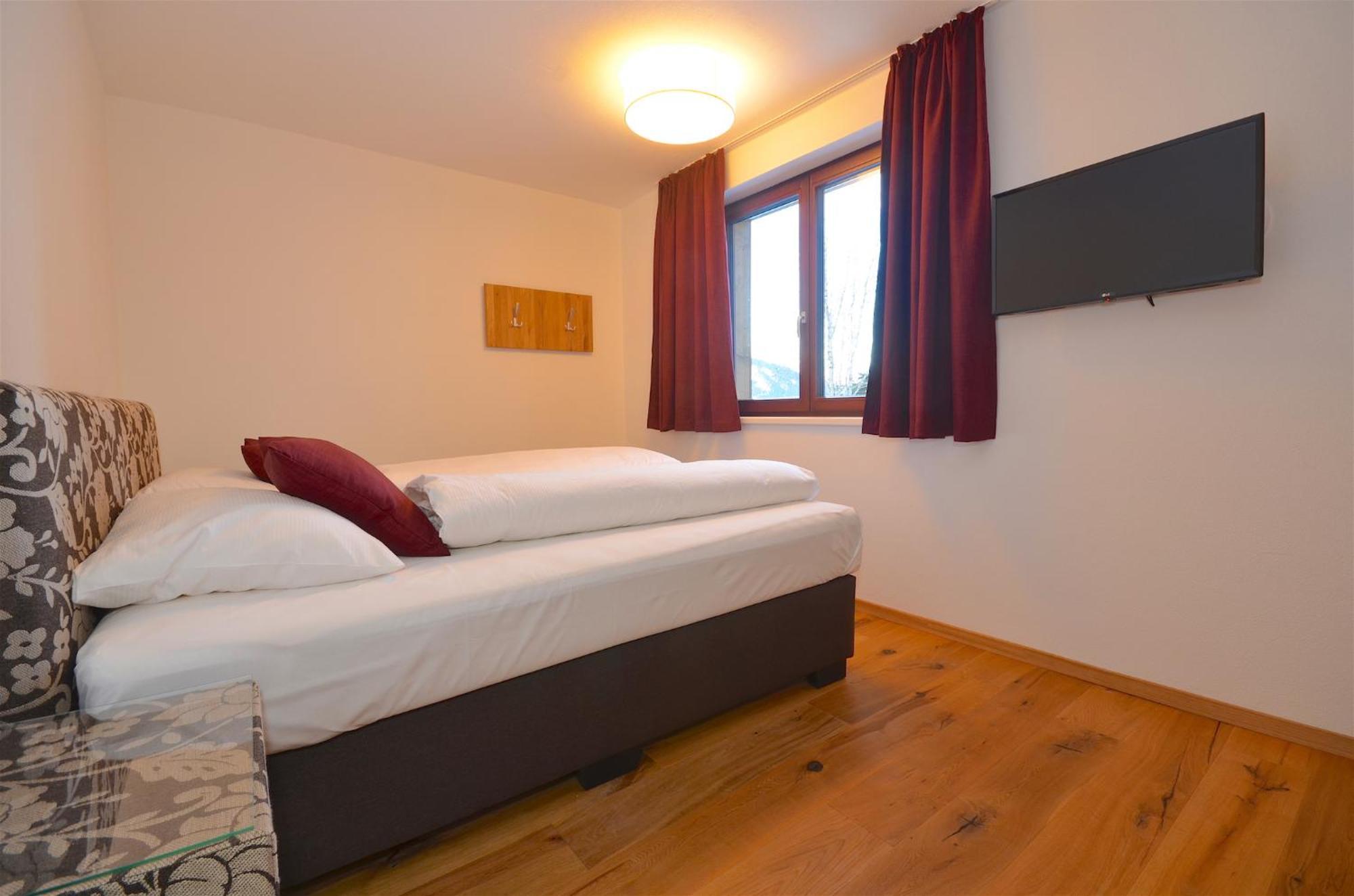 Ski-In Ski-Out Chalet Maiskogel "Bergli" - By Alpen Apartments Капрун Екстериор снимка